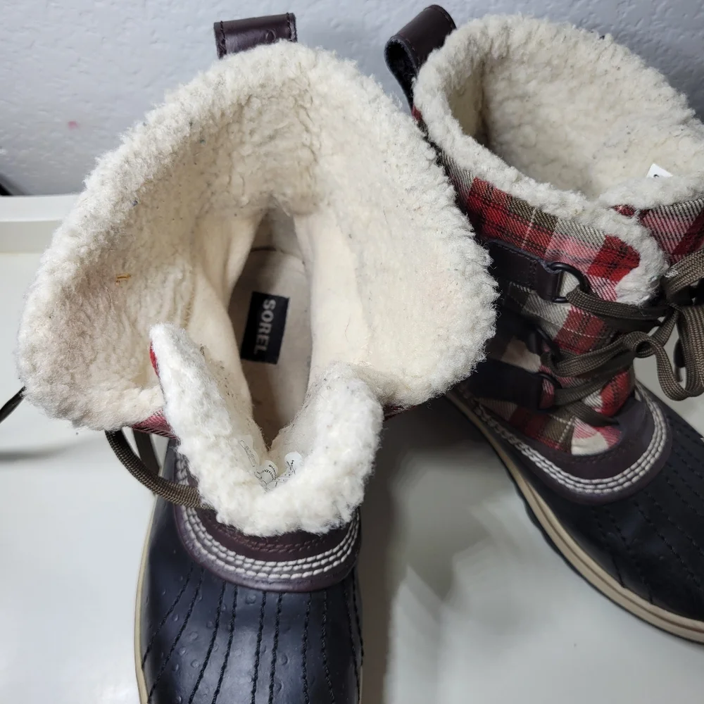 Sorel Snow Boot Plaid with Sherpa Lining, Waterproof Heel Boots, 8
